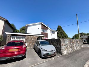 Photo 19- click for photo gallery